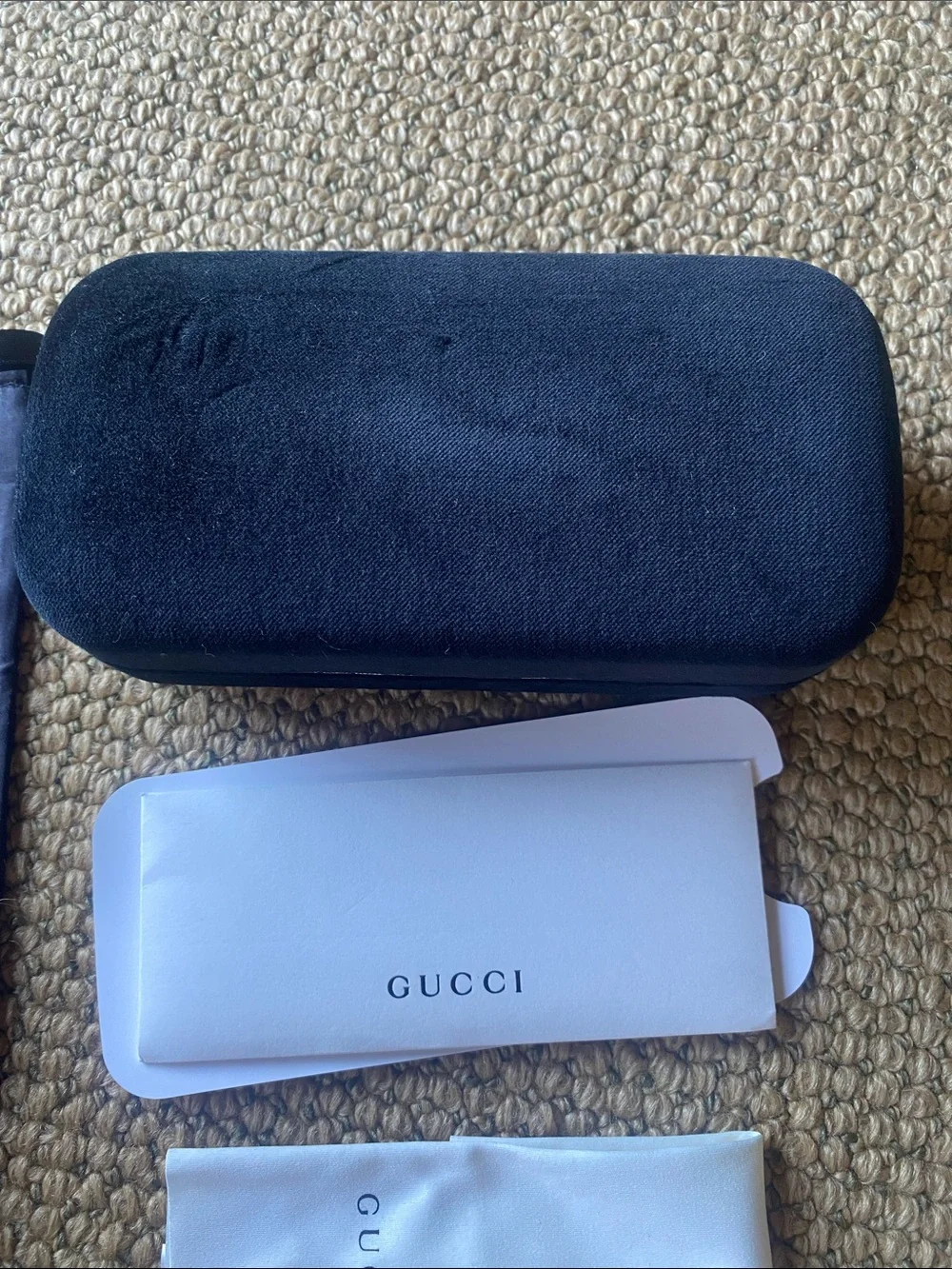 Gucci blake velvet sunglasses Eyewear Case with Branded Pouch & Cloth NWT